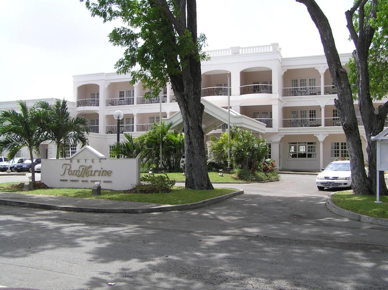 Hotel Pommarine Bridgetown Kültér fotó