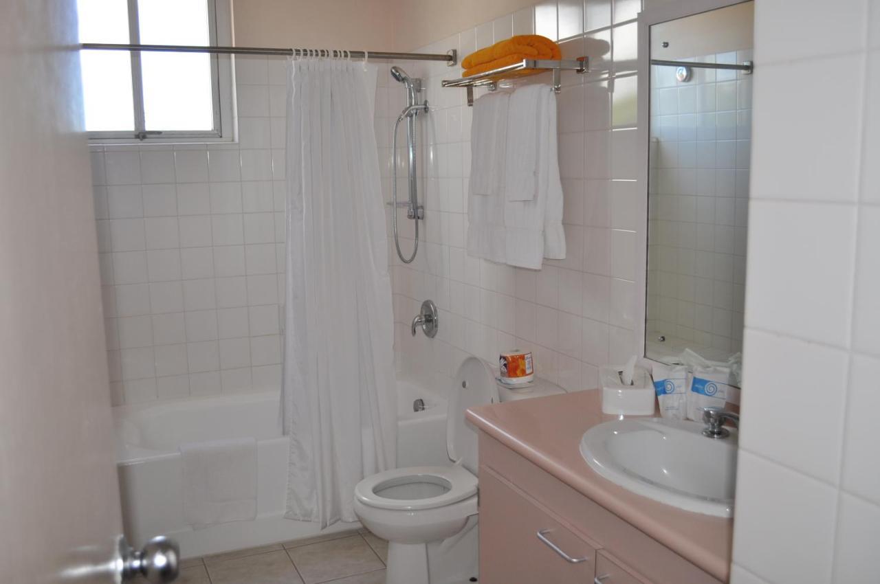Hotel Pommarine Bridgetown Kültér fotó